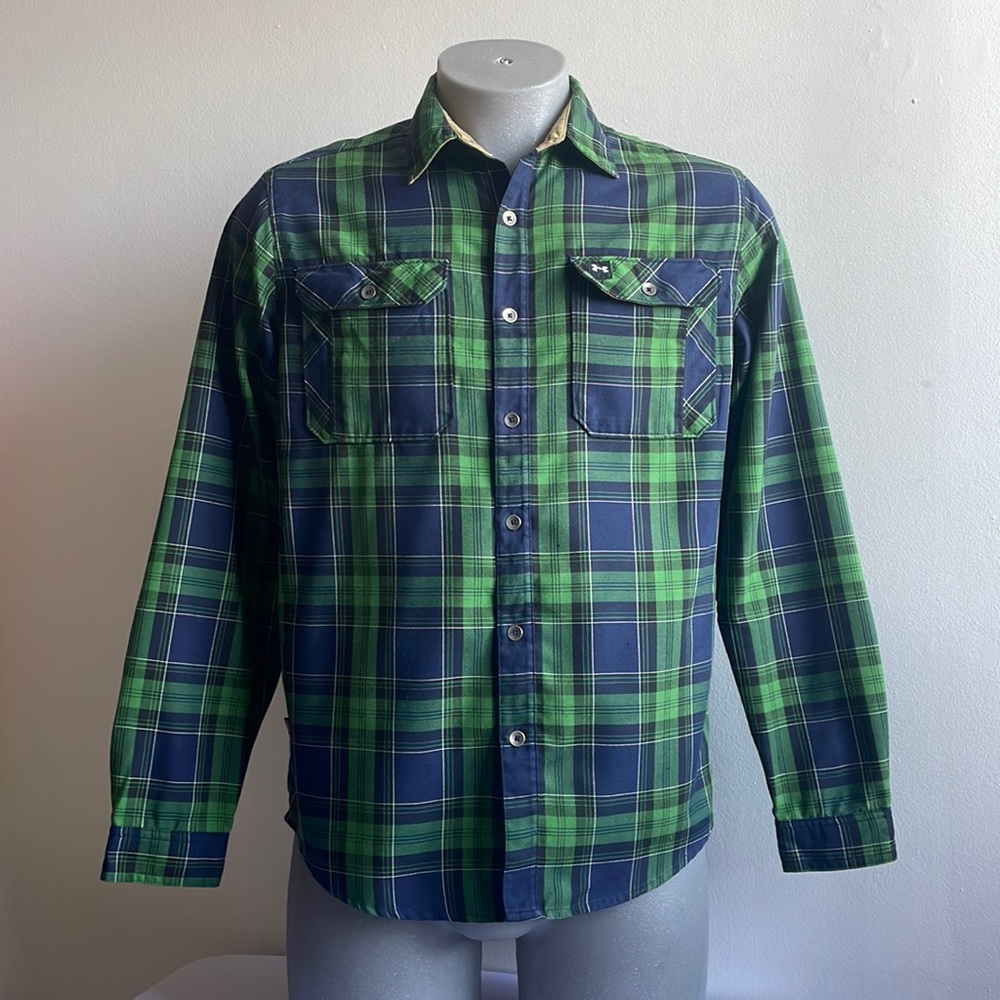 Green Plaid Under Armour Button Down Shirt Size Small .